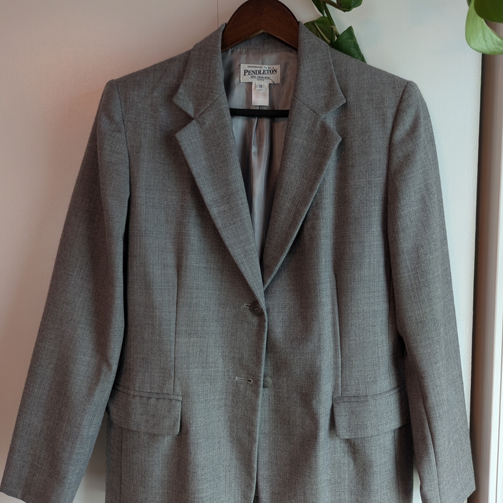 Pendleton Gray Wool Petite Blazer - Picture 2 of 4